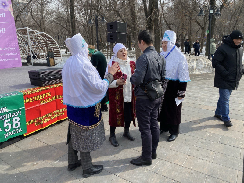 Как прошёл митинг «За достойную жизнь женщин!» в Алматы