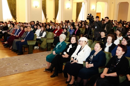 В Алматы впервые проведена церемония вручения наград им. академика Н. Базановой для женщин-ученых