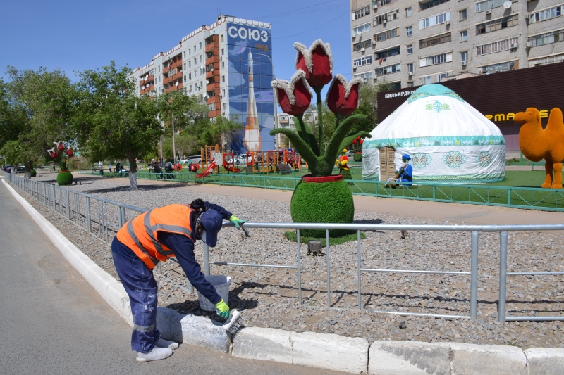 Город, где до сих пор живут будто в Советском Союзе: как Байконур встречает майские праздники