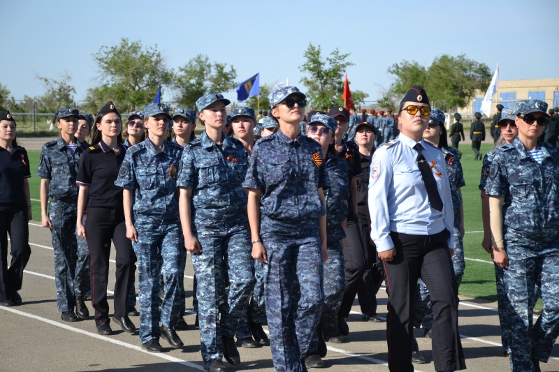 Город, где до сих пор живут будто в Советском Союзе: как Байконур встречает майские праздники