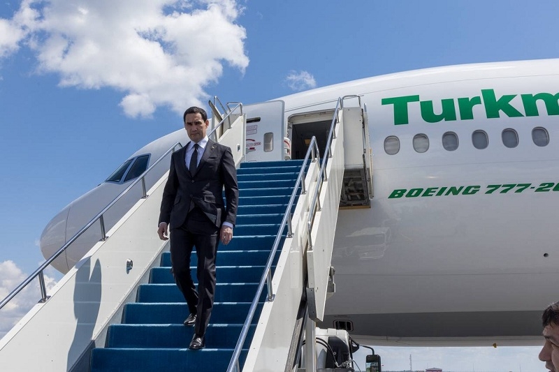 Президенты Туркменистана, Кыргызстана и Узбекистана прибыли в Астану