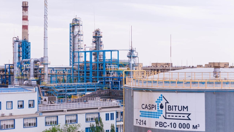 В Актау запустили модернизированный завод Caspi Bitum