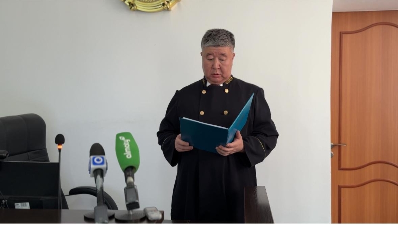 Мать семерых детей загадочно умерла в Шымкенте, детям никто не поверил