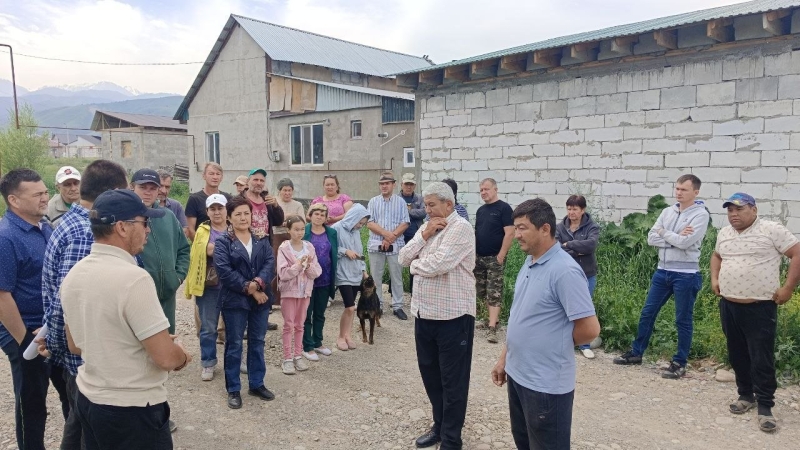 Нечистоты с туберкулёзного диспансера заливают село в Талгарском районе
