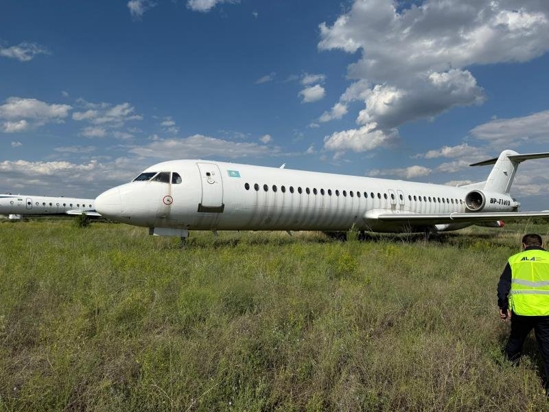 Последний рейс Bek Air: два самолёта Fokker уходят с молотка