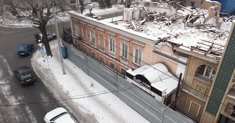 Снеси, пока не стал памятником: в Семее уничтожают старинные здания, несмотря на напутствие Токаева
