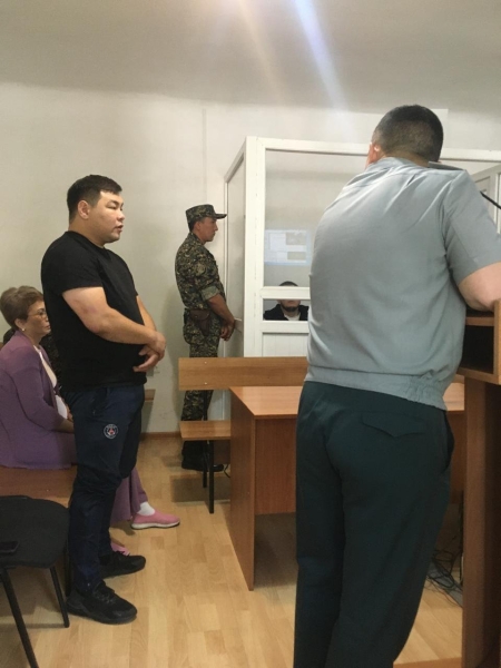Кто в Казахстане закрывает суды для журналистов? Когда государственная тайна не вполне государственная