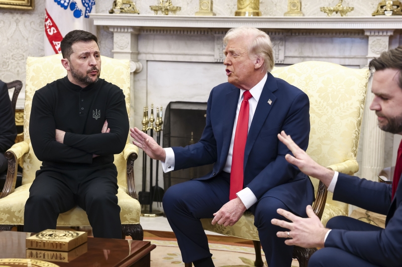 Ультиматум Трампа: как США давят на Россию и заденет ли это Казахстан?