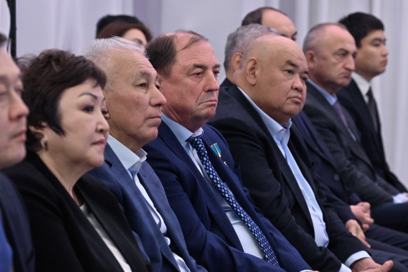 Токаев: Необходимо своевременно завершить полевые работы и собрать урожай