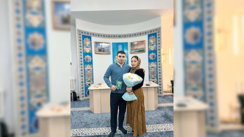 Убийство в Атырау: вдова погибшего фельдшера обвиняет суд в поблажках подозреваемым