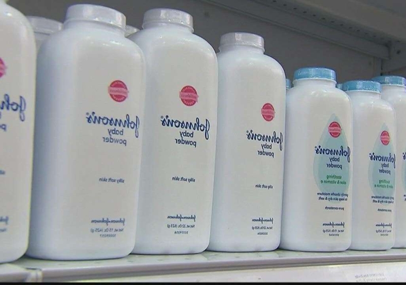 Почти $1 млрд выплатит Johnson & Johnson за смерть пенсионерки