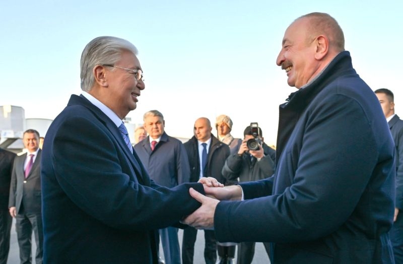 Президент Азербайджана прибыл в Казахстан