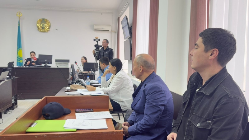 Депутаты хотели пропихнуть сиротам аварийную общагу за 672 миллиона тенге