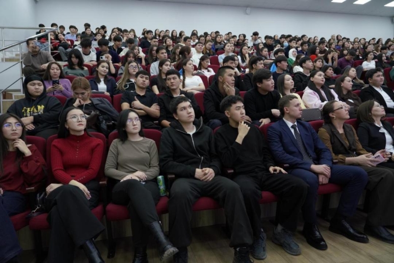 Урок от чемпионов: знаменитые спортсмены присоединились к антинаркотической акции в Астане