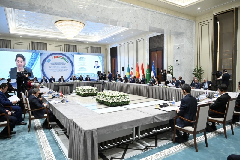 Ерлан Кошанов выступил на форуме парламентариев «Центральная Азия - Республика Корея»