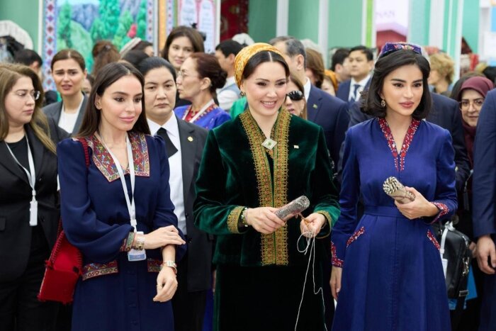 Международные эксперты обсудили роль женщин в современном мире и высоко оценили вклад Туркменистана в подготовку медицинских кадров на международной конференции в Авазе » Новости Центральной Азии