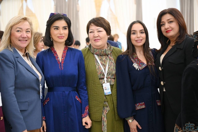 Международные эксперты обсудили роль женщин в современном мире и высоко оценили вклад Туркменистана в подготовку медицинских кадров на международной конференции в Авазе » Новости Центральной Азии