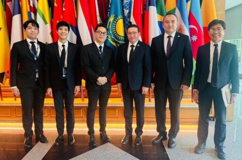 Послы Казахстана провели ряд встреч