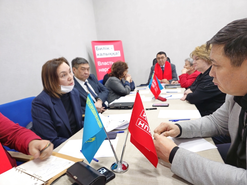 Единственную клинику для женщин хотят лишить помещения: что происходит с медициной в Семее