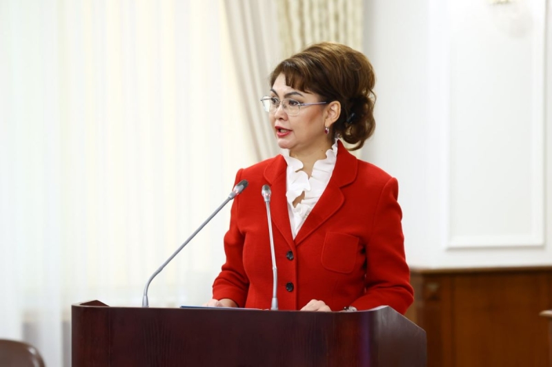 Казахстанцев будут поощрять за особое уважение к госсимволам