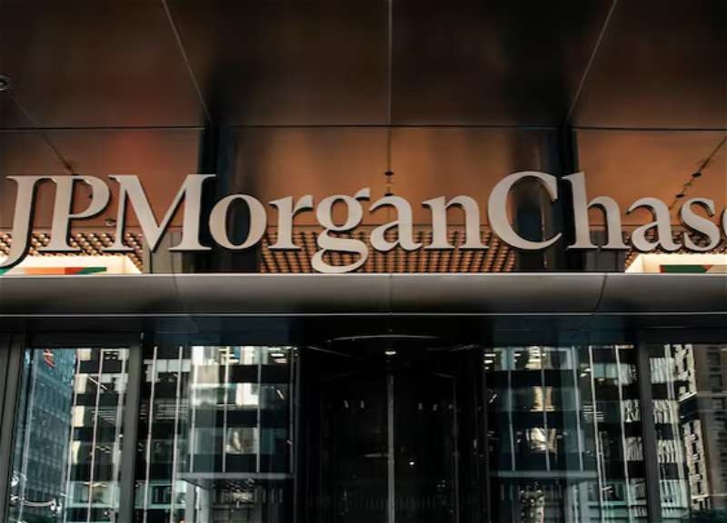 Трамп подал иск к JPMorgan и Джейми Даймону на $5 млрд