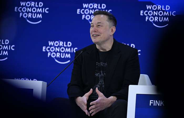 Маск заявил об объединении компаний xAI и SpaceX